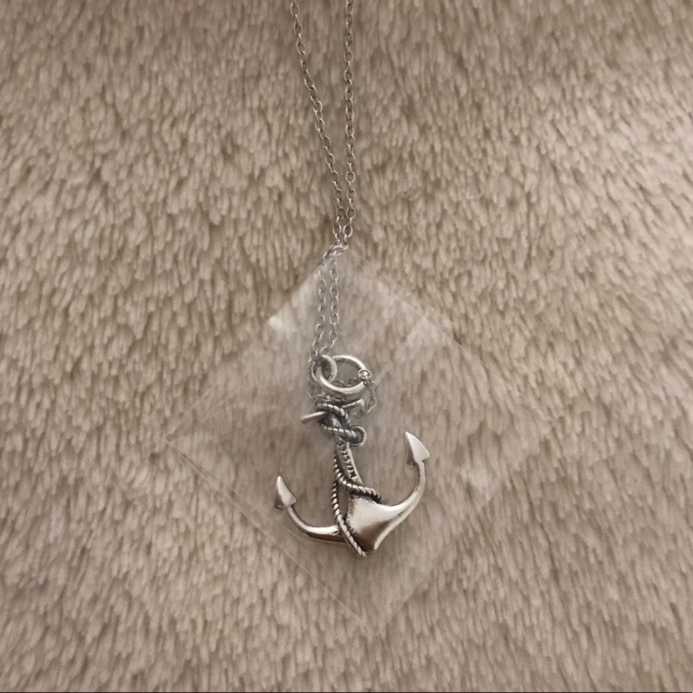 Anchor Necklace:)